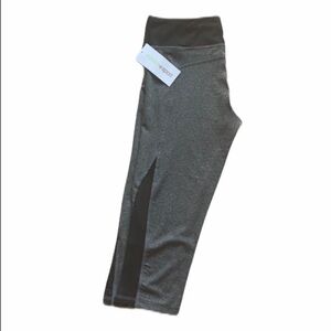 Marika Sport Space Dye Capri Leggings Size Small NWT